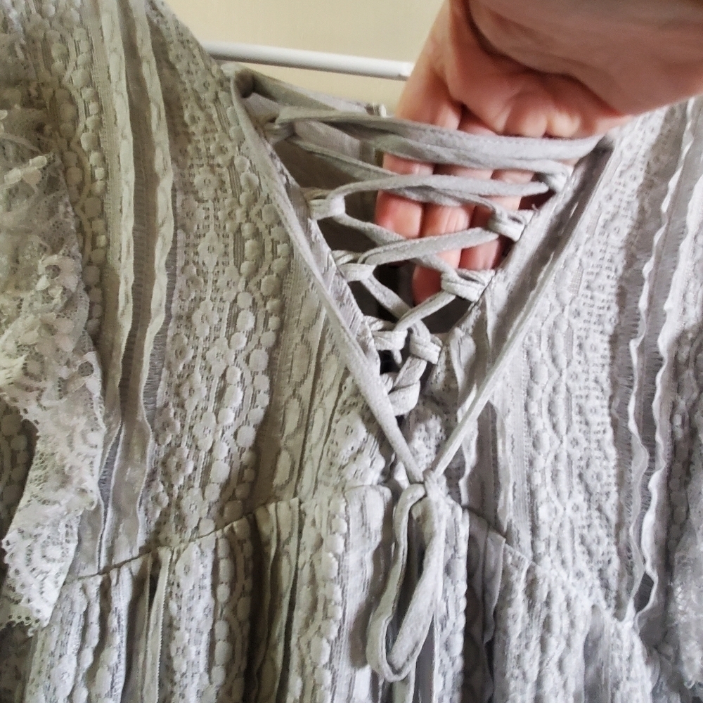 POL Run Down grey mini dress. Boho. Sz med. Lace vneck - Picture 5 of 14